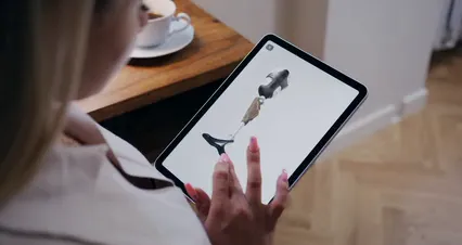 Horizontal video: A woman using a digital tablet 8435086. Duration: 29 seconds. Resolution: 4096x2160