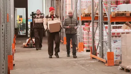 Horizontal video: Man working warehouse talking 4293956. Duration: 11 seconds. Resolution: 3840x2160