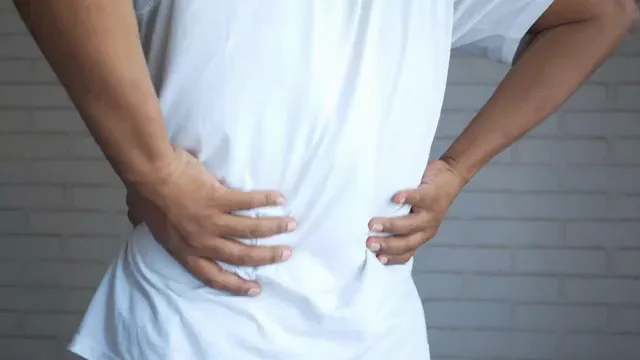 Horizontal video: Person with back pain 8638175. Duration: 11 seconds. Resolution: 3840x2160