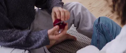 Horizontal video: Man proposing to his girlfriend 6570964. Duration: 8 seconds. Resolution: 2560x1080