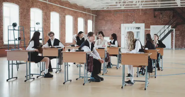 Horizontal video: Students in the classroom 7395542. Duration: 20 seconds. Resolution: 4096x2160