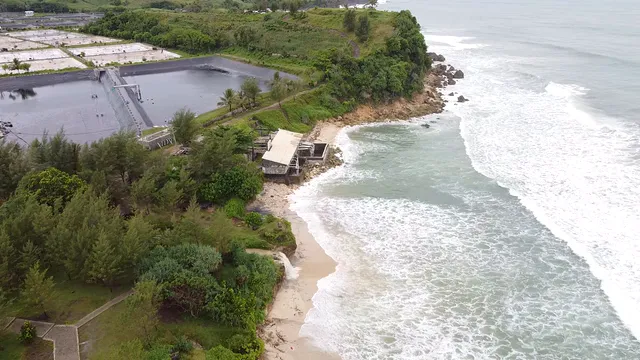 Horizontal video: Aerial view of stunning coastal landscape 28989121. Duration: 20 seconds. Resolution: 3840x2160