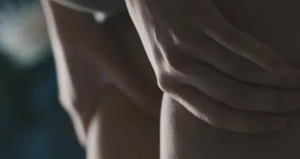 Horizontal video: A person massaging her thigh with bruises 8190731. Duration: 15 seconds. Resolution: 4096x2160