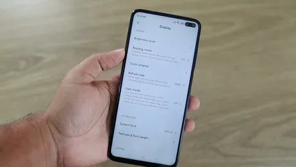 Horizontal video: A person checking the battery rate of his mobile phone 4201544. Duration: 10 seconds. Resolution: 1920x1080